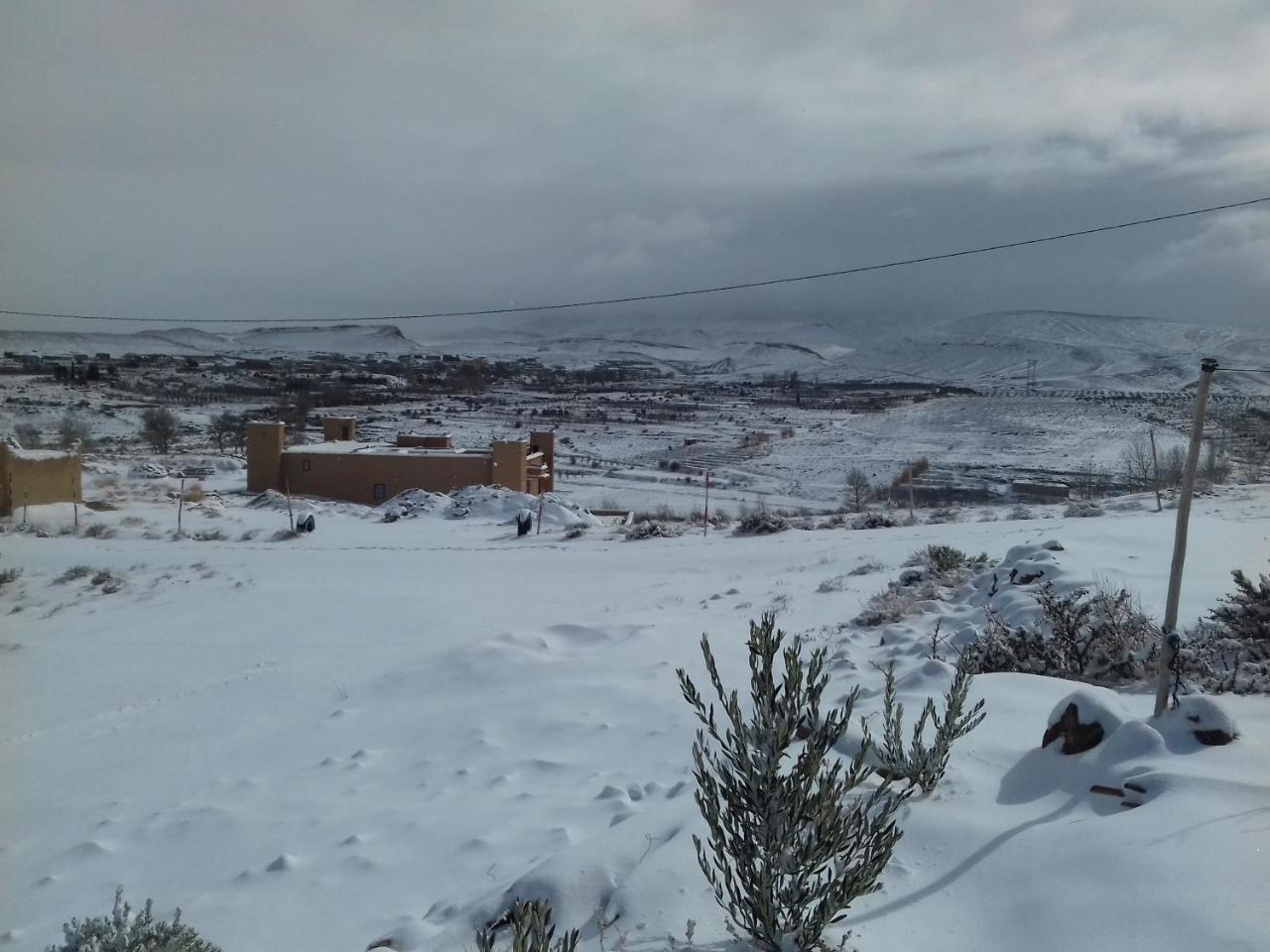 Kasbah Izoran Hotel Midelt Kültér fotó